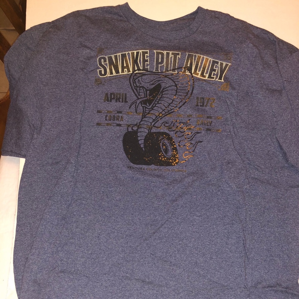 Ford Men’s snake pit alley t-shirt